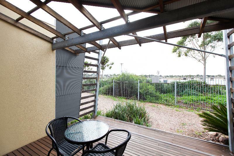 Majestic Oasis Apartments Port Augusta Bagian luar foto